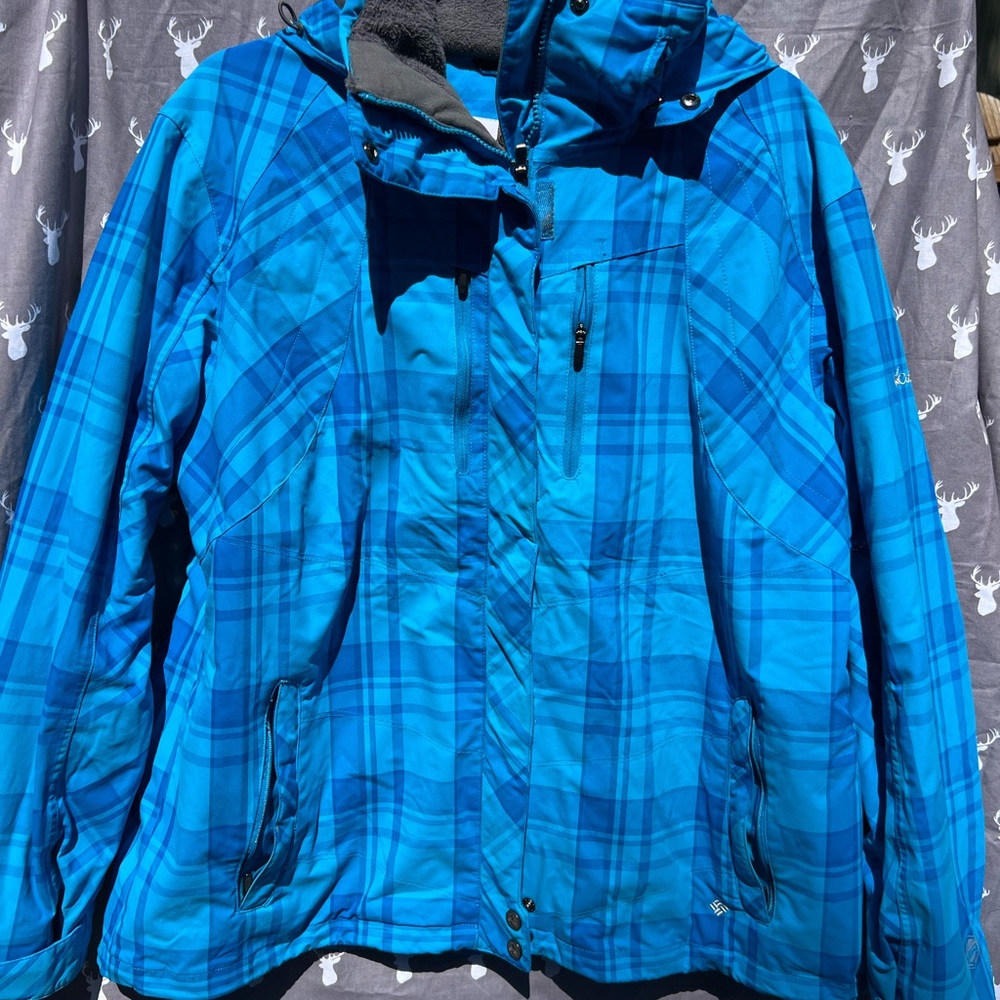 Columbia Blue Plaid Hooded Jacket